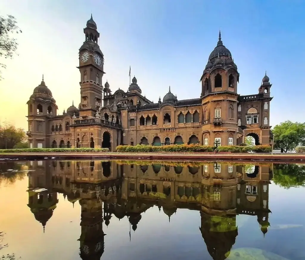 Pune to Kolhapur cab service route